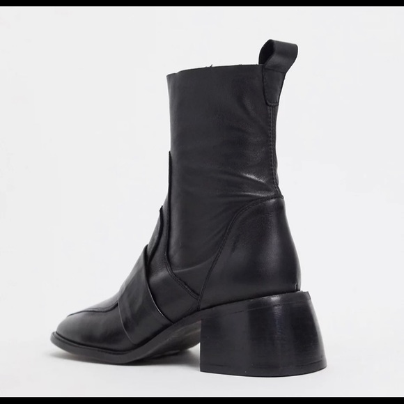 ASOS DESIGN Almond premium leather boots in black - Picture 2 of 3